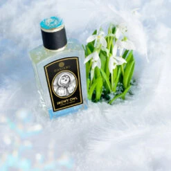 Snowy Owl -Perfume Art Store ZoologistPerfumes Scene Snowy Owl 82124b68 e575 407d a7ab dd78fdc4a573